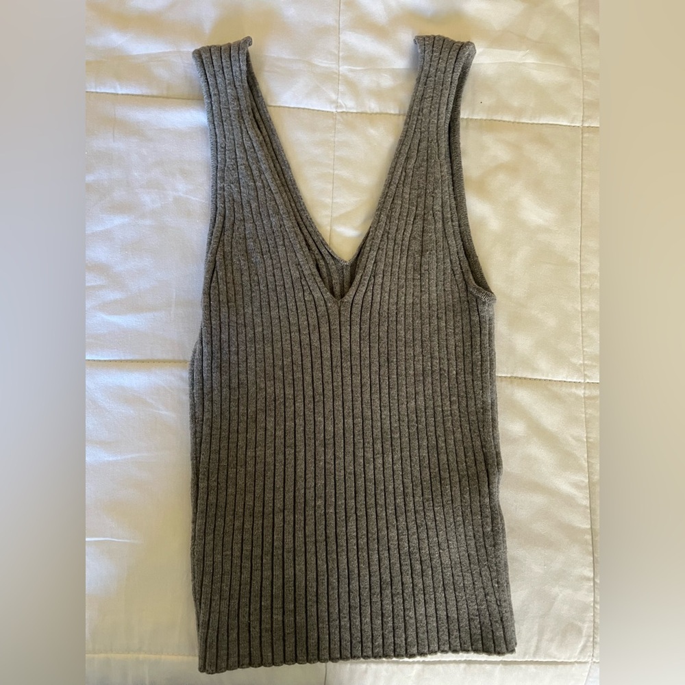 Quince Heather Gray Ribbed Knit Top